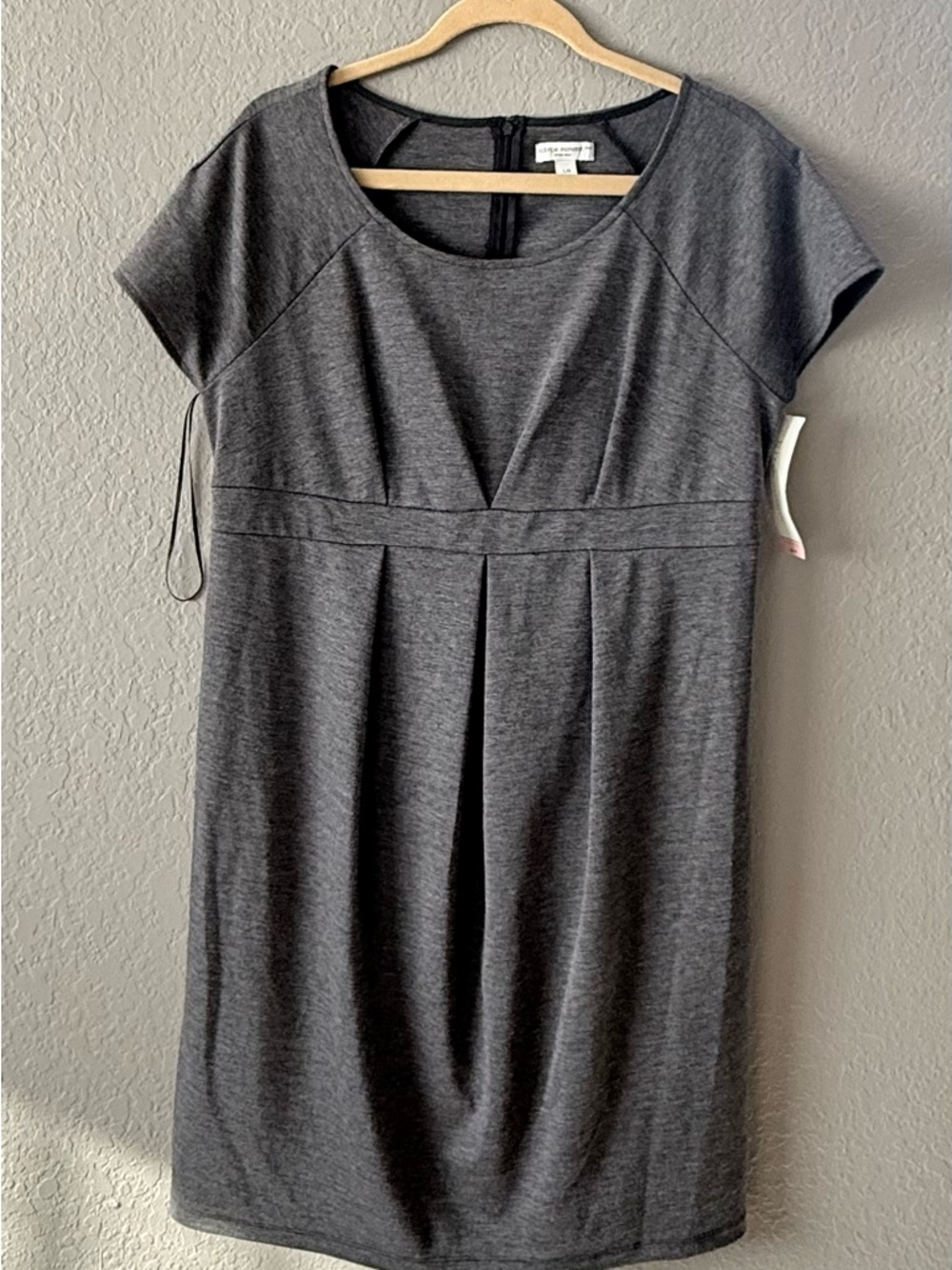 Liz Lange Maternity Women’s Midi Gray Short Sleeves Size Large New With Tag